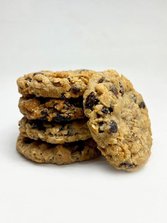 Vegan Oatmeal Raisin Cookie